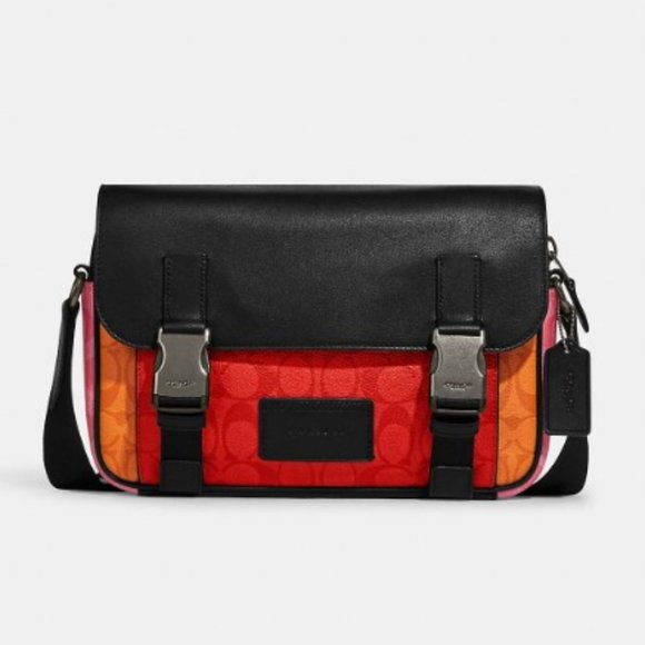 Coach - Picture 2 of 5